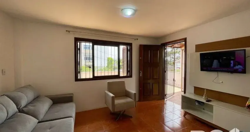 Casa 4 dormitórios no bairro Santo Antônio
