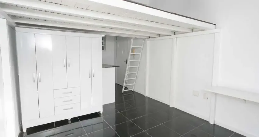 Studio no Centro Histórico - para morar ou investir