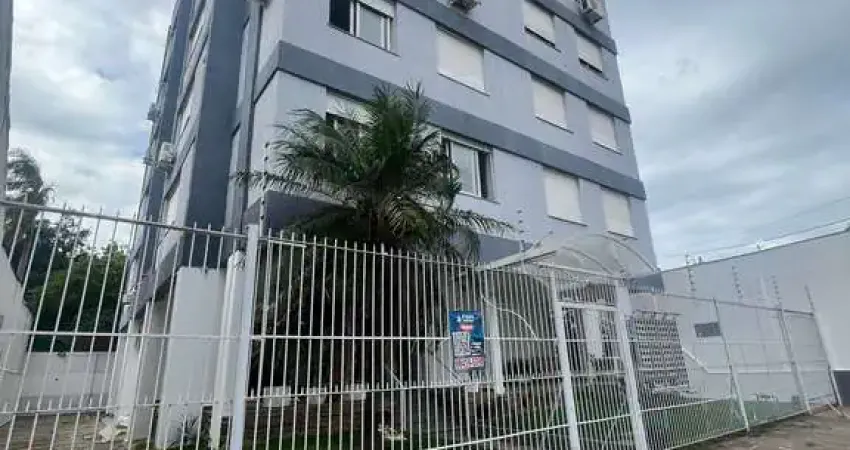 Cobertura semímobiliada no coração do bairro Menino Deus, em Porto Alegre a vend
