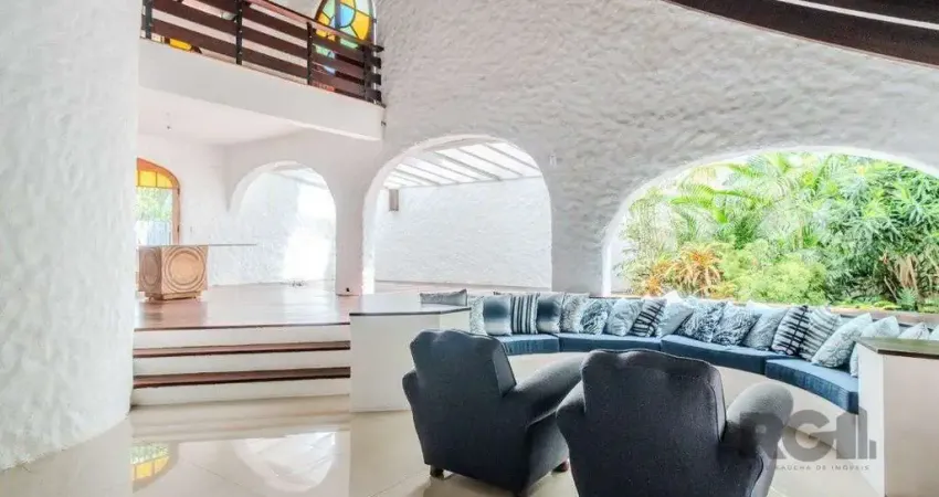 Casa com 3 quartos à venda na Rua Padre João Batista Reus, 257, Vila Conceição, Porto Alegre