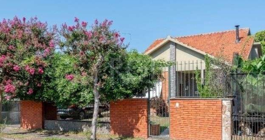Casa 3 dormitórios à venda Vila Assunção Porto Alegre/RS