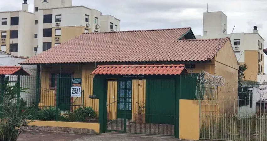 Casa 3 dormitórios à venda Cavalhada Porto Alegre/RS