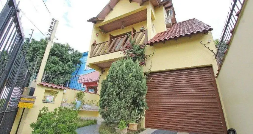 Casa para Venda - 165m², 3 dormitórios, sendo 1 suites, 2 vagas - Medianeira