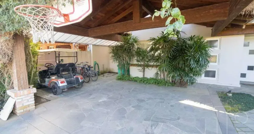 Casa Condominio para Venda - 240.87m², 3 dormitórios, sendo 3 suites, 4 vagas -