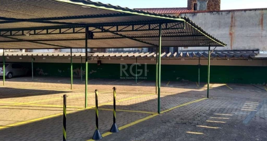 Terreno com 2 lotes individualizados com 32X31,5, com 992m² próximo à Cristiano
