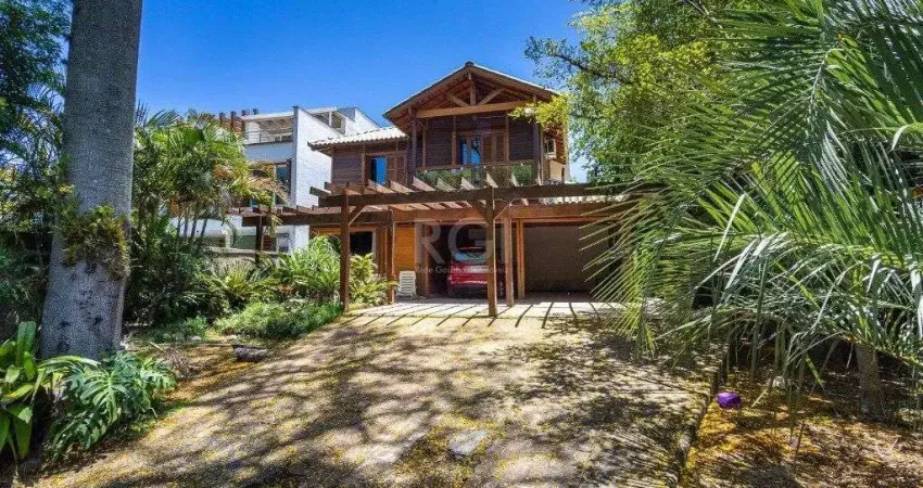 Casa com 5 quartos à venda na Rua Cassino, 56, Ipanema, Porto Alegre