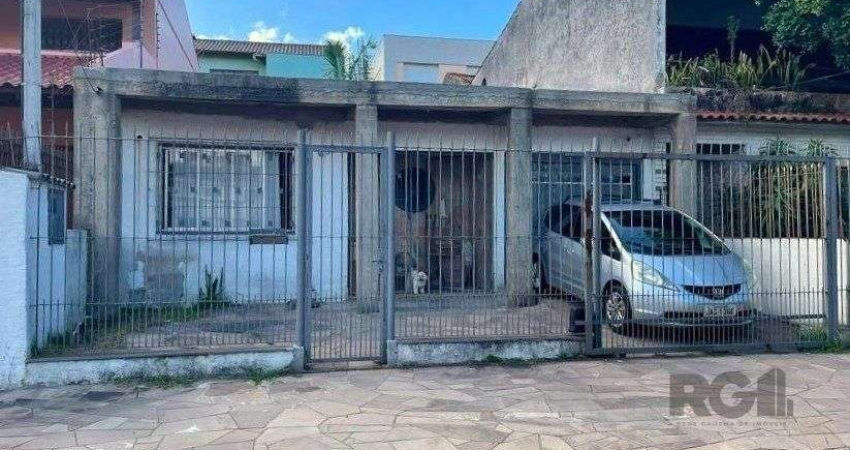 Casa 94m² - 2 dormitórios, 1 vaga no bairro Jardim Botânico