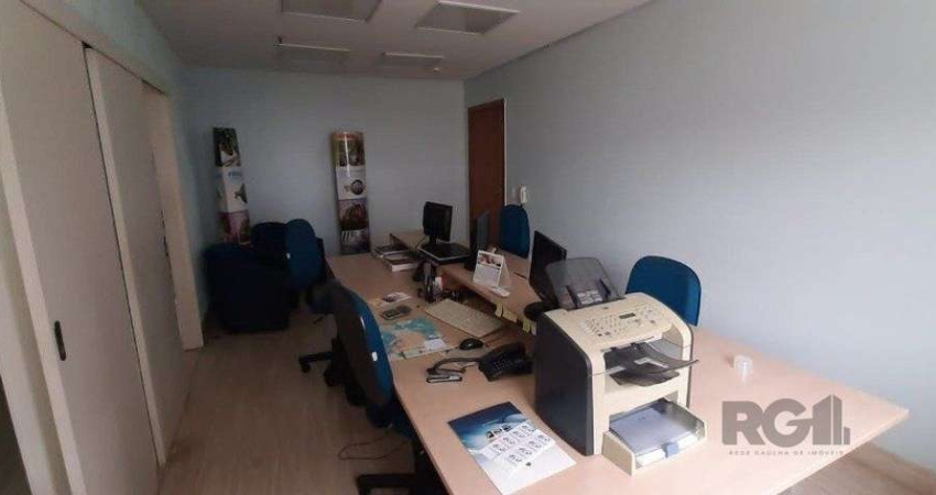 Sala comercial para Comprar  com 1 vaga na Cristóvão Colombo.
