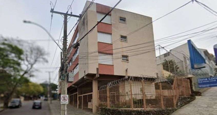 Apartamento no Petrópolis de 2 dormitórios e 2 vagas