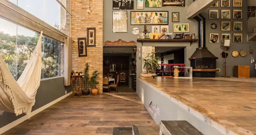 Casa com 3 quartos à venda na Rua Amapá, 1608, Vila Nova, Porto Alegre