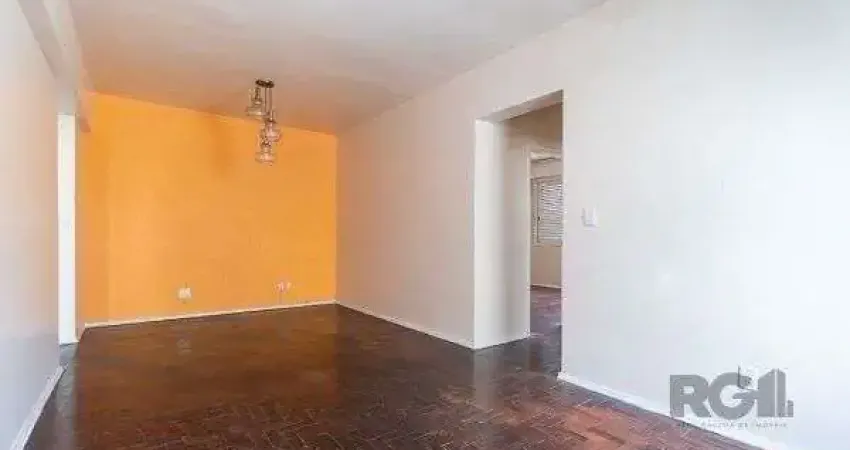 Apartamento de 2 dormitórios dependência e vaga DESOCUPADO