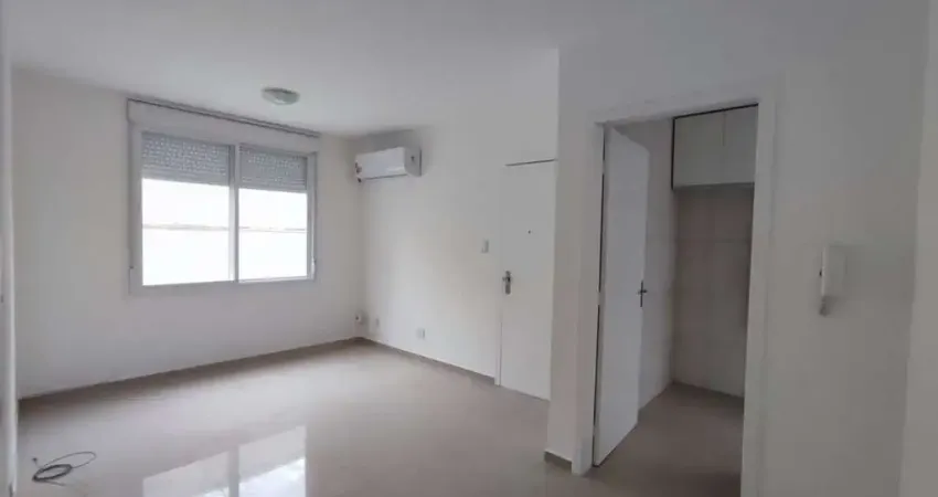 Apartamento com 1 quarto à venda na Avenida Cristóvão Colombo, 3580, Floresta, Porto Alegre