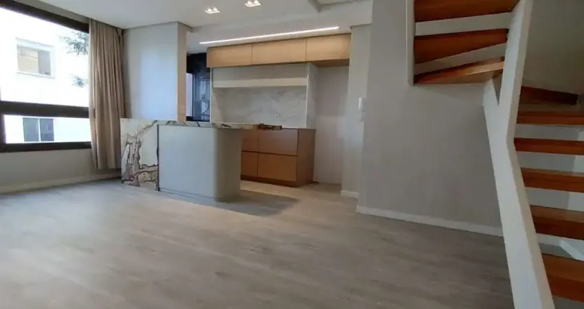 Lindo Duplex 2 dormitórios todo reformado na Dona Laura