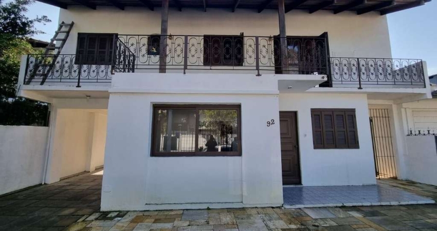 Ampla Casa Bairro Jardim Isabel 4 Dormitórios e Piscina