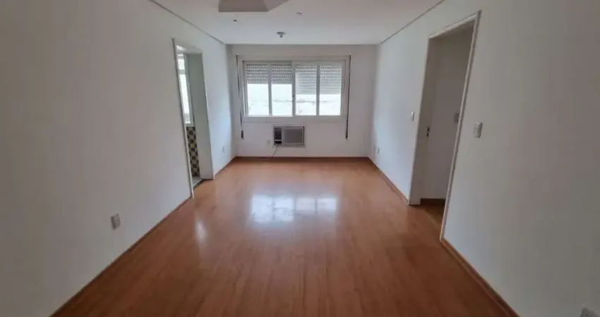 Apartamento 02 Dormitórios e 01 Vaga Próximo a Avenida Ipiranga