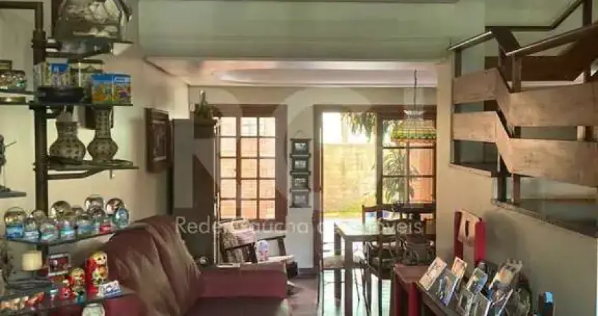 Casa 3 dormitórios à venda Santo Antônio Porto Alegre/RS