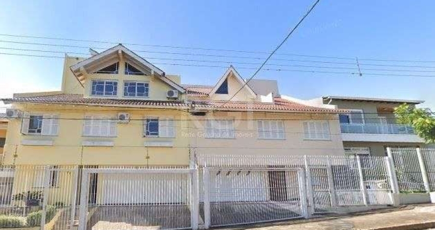 Casa para Venda - 250m², 5 dormitórios, sendo 1 suites, 4 vagas - Sarandi