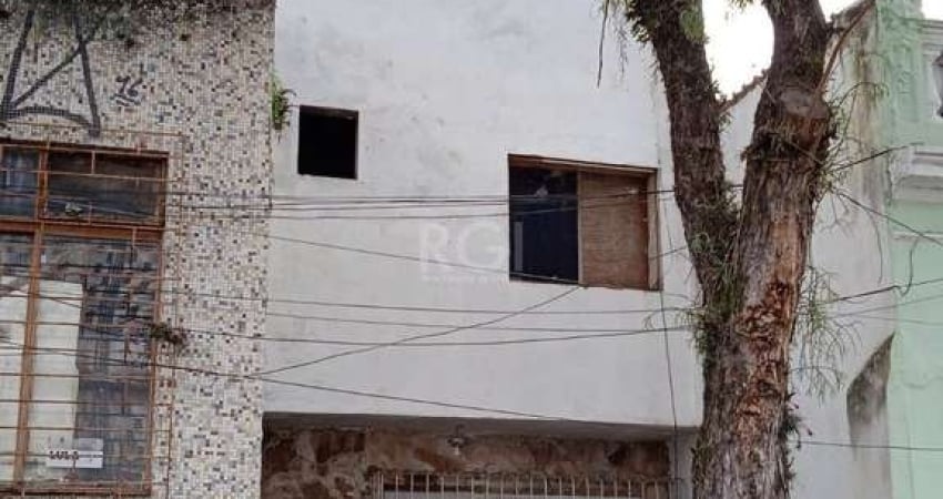 Casa para Venda - 240m², 3 dormitórios, sendo 3 suites, 1 vaga - Centro Históric