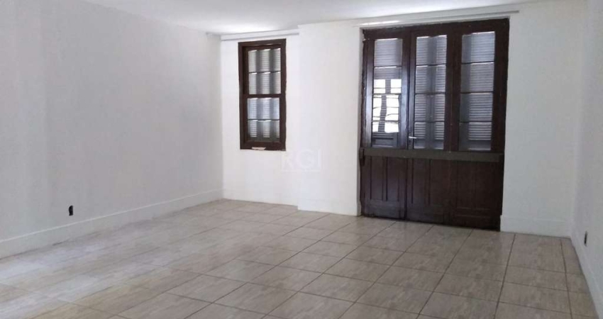 Casa para Venda - 124.36m², 3 dormitórios, sendo 2 suites, Santana