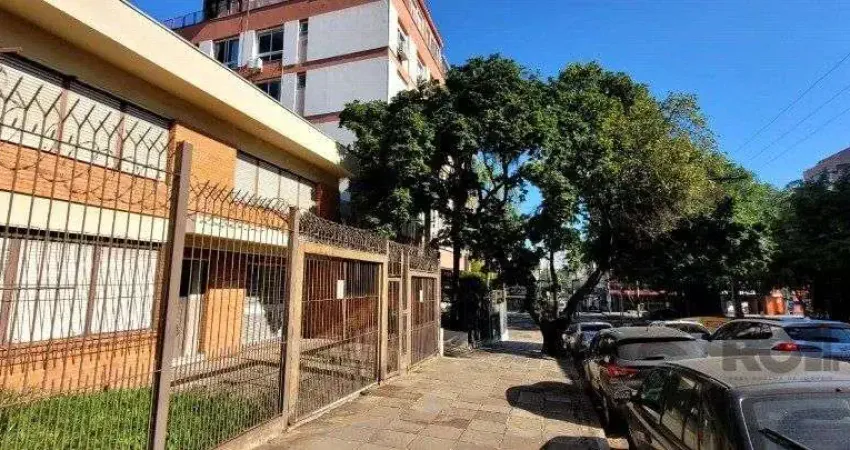 EXCELENTE CASA COMERCIAL NA RUA LIBERDADE PRÓXIMO GOETHE, ZAFARI E PARCÃO  QUASE