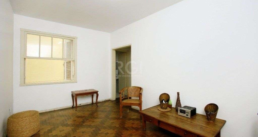 Apartamento 3 dormitórios à venda Floresta Porto Alegre/RS