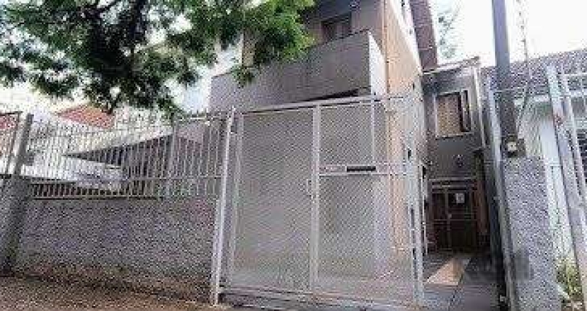 Casa 3 dormitórios à venda Floresta Porto Alegre/RS
