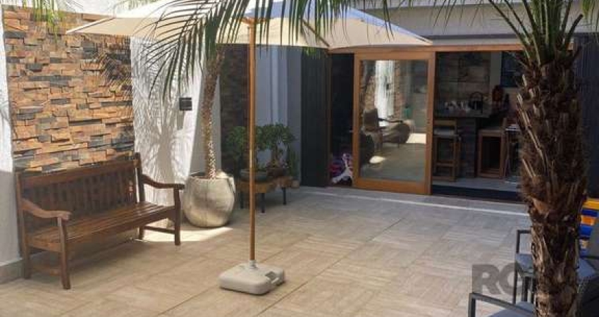 Casa 4 dormitórios à venda Partenon Porto Alegre/RS