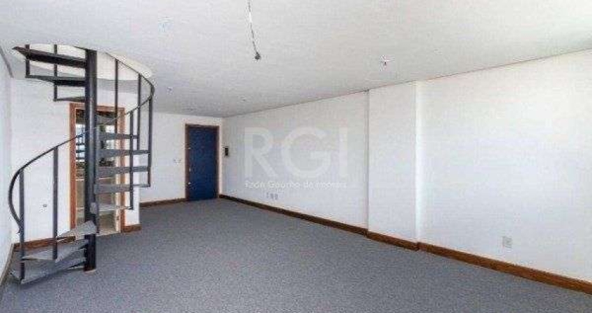 Sala comercial duplex na Av. Carlos Gomes