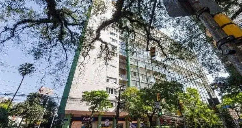 Apartamento no edificio Esplanada 03 dormitórios no Bairro Moinhos de Vendo em P