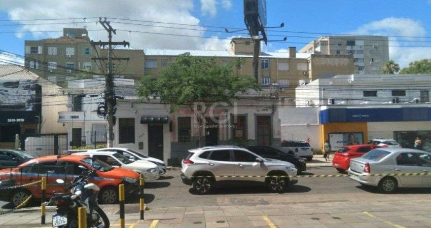 Casa para Venda - 80m², 2 dormitórios, Floresta