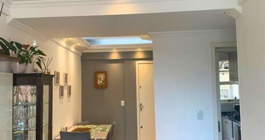 Apartamento no bairro Vila Ipiranga de 2 dormitórios e vaga