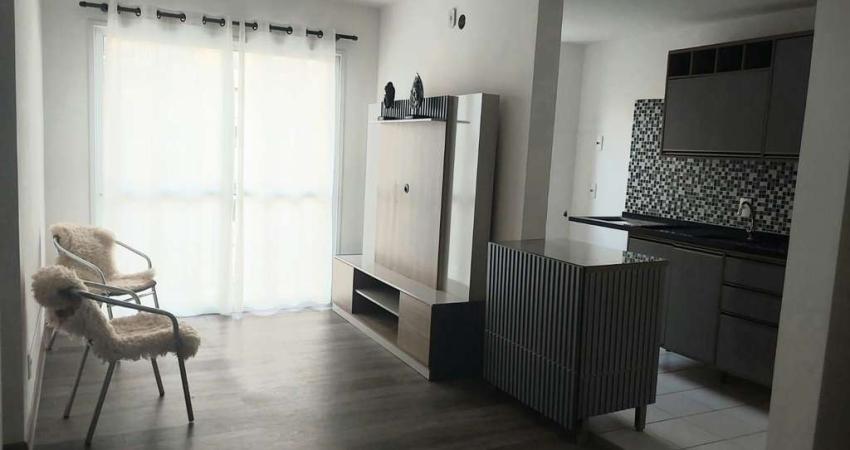 Apartamento de 3 dormitórios, 1 suíte e 1 vaga coberta.