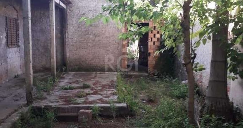 Casa 2 dormitórios à venda Camaquã Porto Alegre/RS