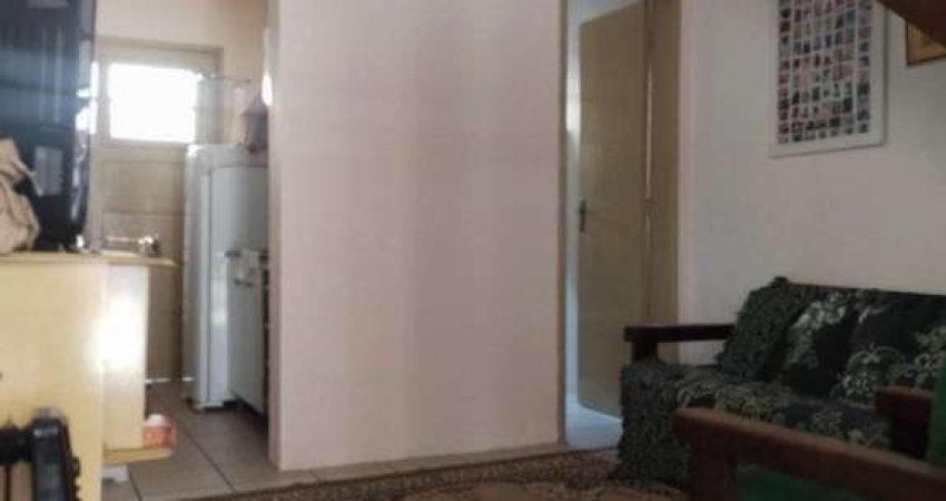 Casa para Venda - 55m², 2 dormitórios, 1 vaga - Vila Nova