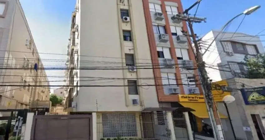Apartamento com 2 quartos, 1 suíte e 1 vaga de garagem no Bairro Bom Fim.