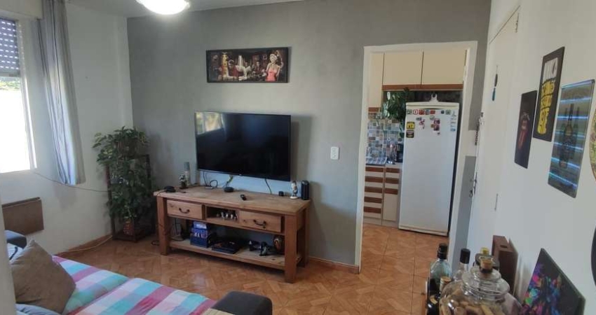 Apartamento 02 dormitórios com garagem / estacionamento
