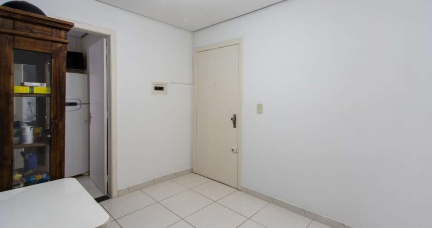 Kitnet / Stúdio à venda na Rua Marechal Hermes, 502, Camaquã, Porto Alegre