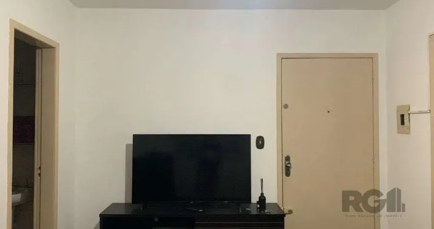 Apartamento 01 dormitório, no bairro Jardim Leopoldina, em Porto Alegre, RS.