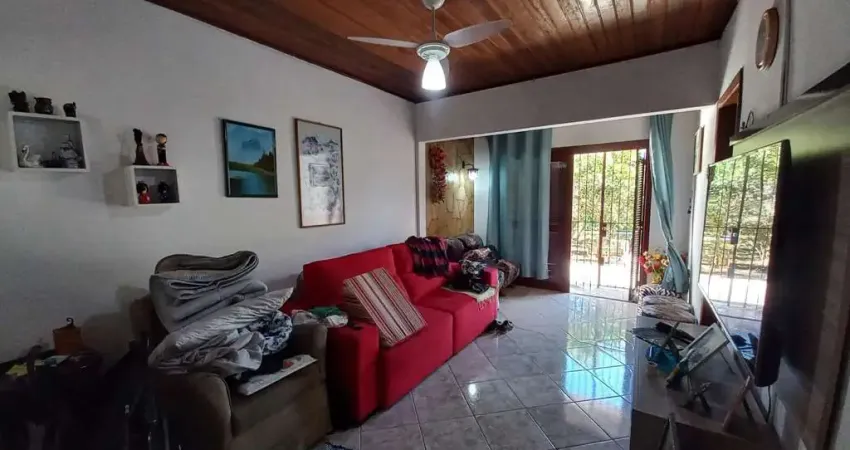 Casa 2 dormitórios à venda Restinga Porto Alegre/RS