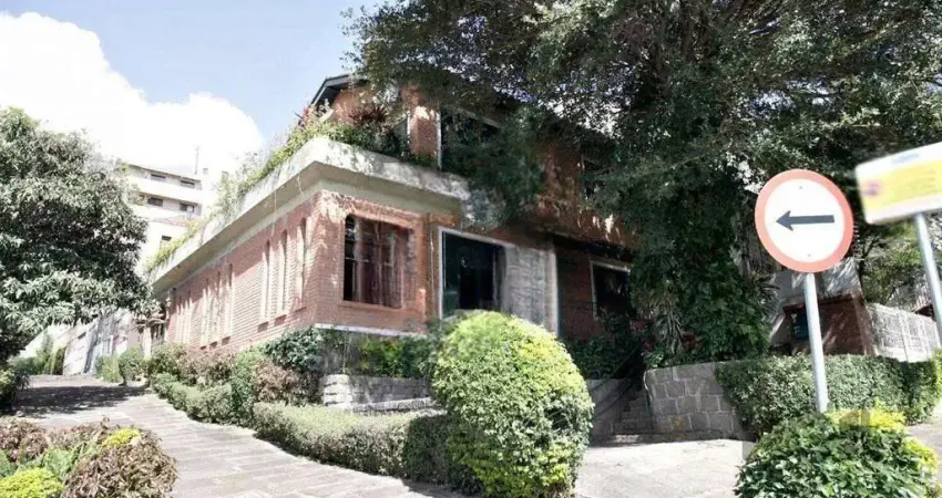 Casa 04 dormitórios, 01suíte, locação,234m² privativos, petrópolis/porto alegre