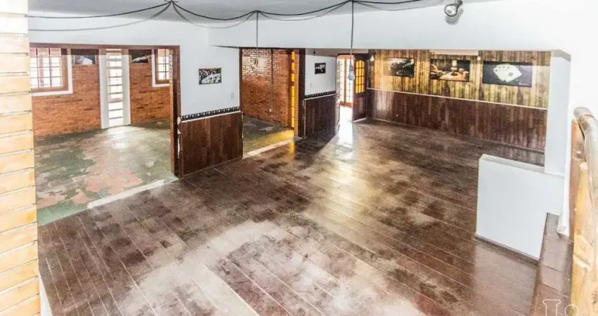 Casa comercial à venda na Rua Doutor Dias de Carvalho, 485, Tristeza, Porto Alegre