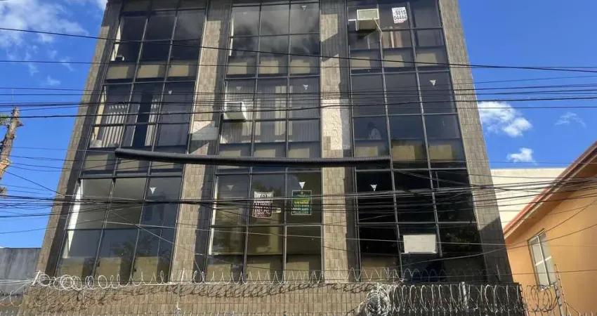 Sala comercial à venda na Rua Almirante Barroso, 587, Floresta, Porto Alegre