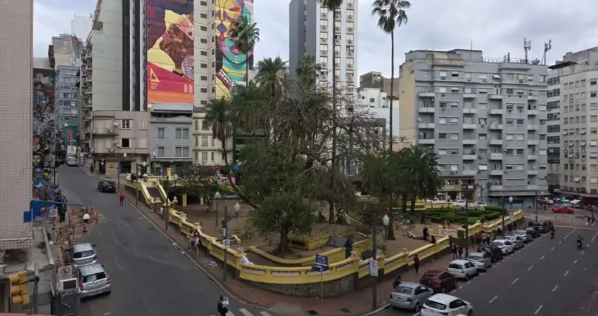 Apartamento com 2 quartos à venda na Avenida Alberto Bins, 308, Centro Histórico, Porto Alegre
