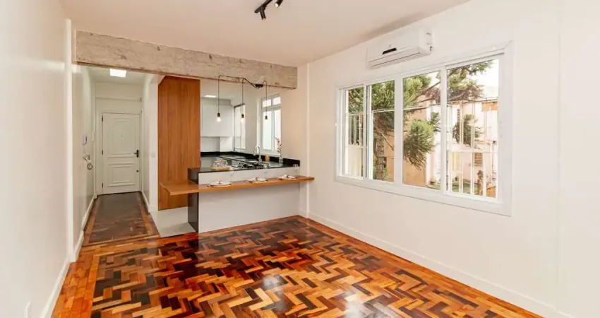 Apartamento com 2 quartos à venda na Rua Coronel Fernando Machado, 995, Centro Histórico, Porto Alegre