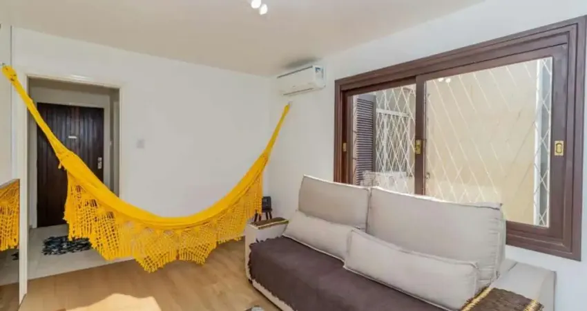 Apartamento com 3 quartos à venda na Rua Felipe Camarão, 700, Rio Branco, Porto Alegre