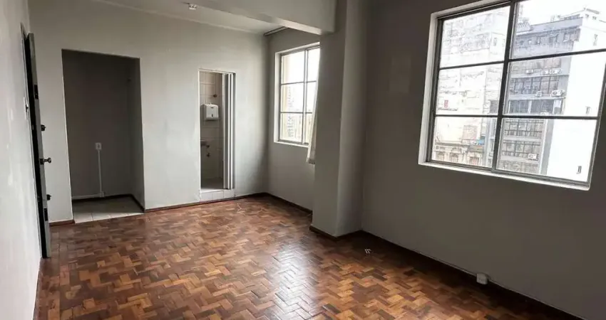 Sala comercial à venda na Rua Vigário José Inácio, 371, Centro Histórico, Porto Alegre