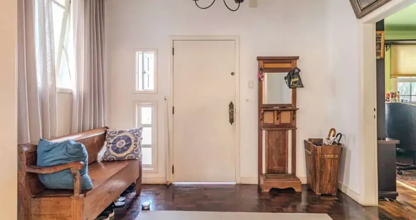 Casa com 3 quartos à venda na Rua Professor Juvenal Miler, 80, Rio Branco, Porto Alegre