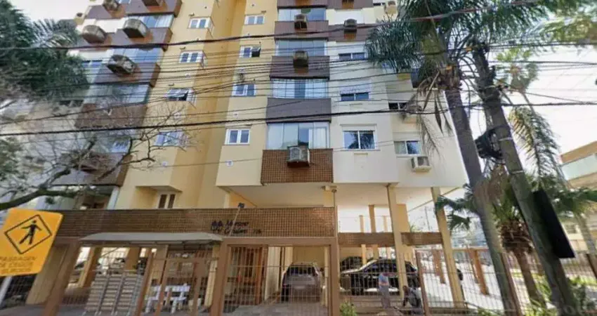 Apartamento de dois quartos, suíte e uma vaga de garagem no bairro menino deus