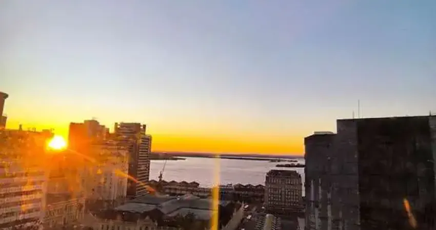 Sala comercial à venda na Rua Vigário José Inácio, 371, Centro Histórico, Porto Alegre