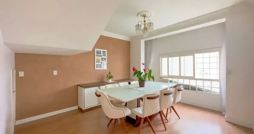 Casa de 3 dormitórios à venda no bairro azenha, porto alegre.